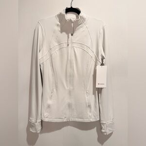 Lululemon Define Jacket Nulu Bone Cream Full Zip Slim Fit NWT Size 10 $128
